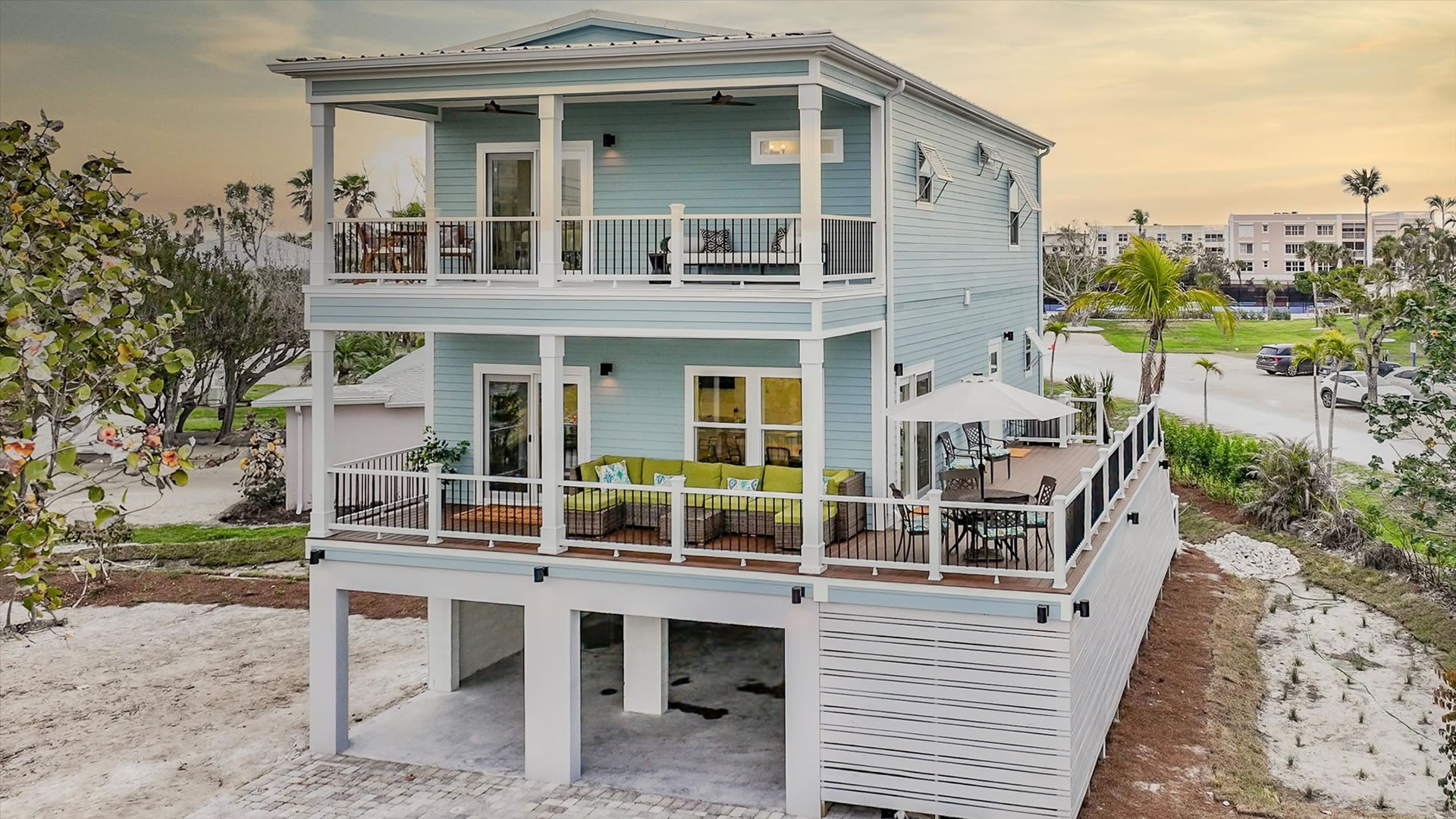 Mobirise Website Builder